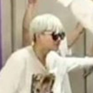 Meet your Posher, Gillian